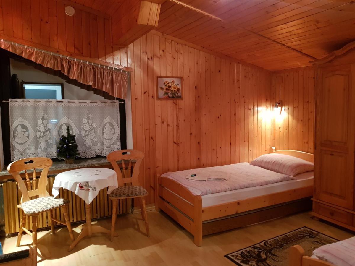 Bed and Breakfast Eden Szczyrk Esterno foto